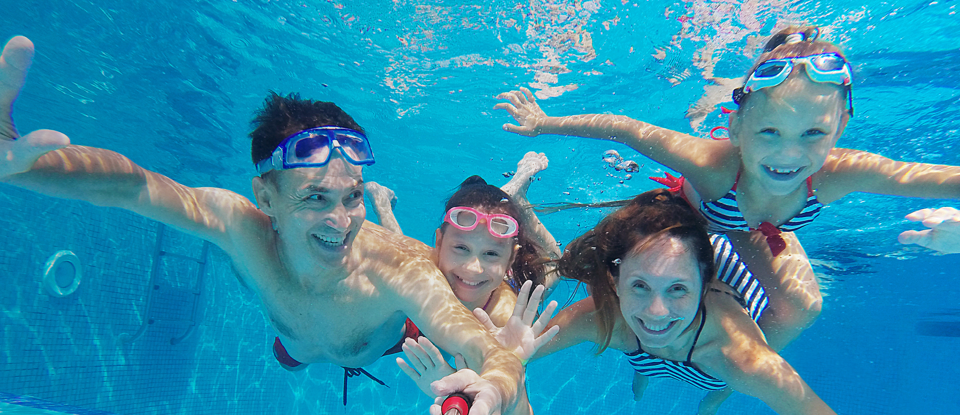 Summer Saving Of Up To 45%! Kids Stay & Eat Free